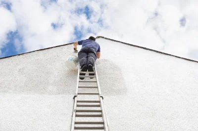 Peinture extérieure à Airel — façades et ravalement